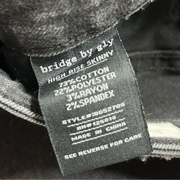 Bridge by Gly Distressed High Rise Skinny Jeans Black Size 22 - Picture 7 of 7